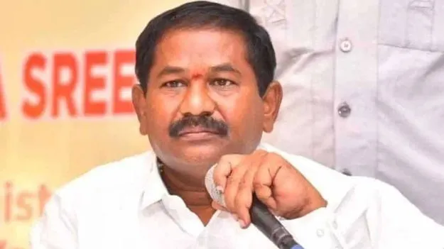 ప్రాంతీయ విద్వేషాలు రెచ్చగొట్టేందుకు జగన్ యత్నం: మంత్రి వీరాంజనేయ స్వామి