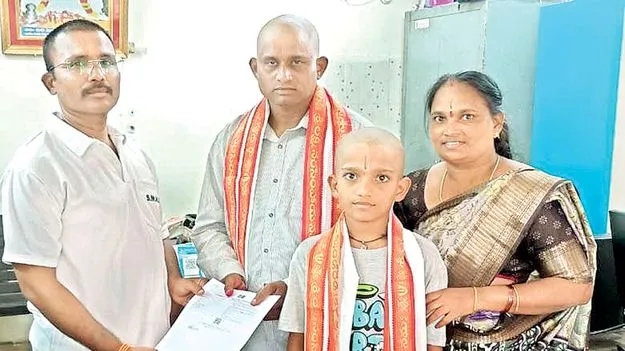 మద్దిలేటి స్వామి ఆలయాభివృద్ధికి విరాళం 