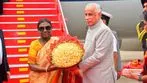 విశాఖపట్నంలో రాష్ట్రపతి ద్రౌపది ముర్ముకు ఘన స్వాగతం