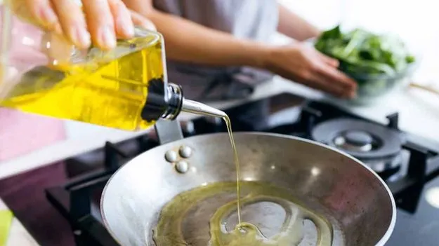 జోరుగా కల్తీ వంట నూనె దందా.. భోజన ప్రియుల్లో ఆందోళన