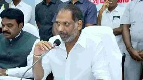 పీఎం సూర్యఘర్ కనెక్షన్లను వేగవంతం చేయాలి: మంత్రి గొట్టిపాటి రవికుమార్