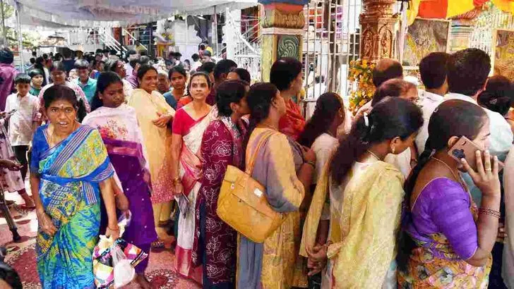 సికింద్రాబాద్‌లో హనుమాన్ జయంతి వేడుకలు.. భక్తులతో ఆలయాలు