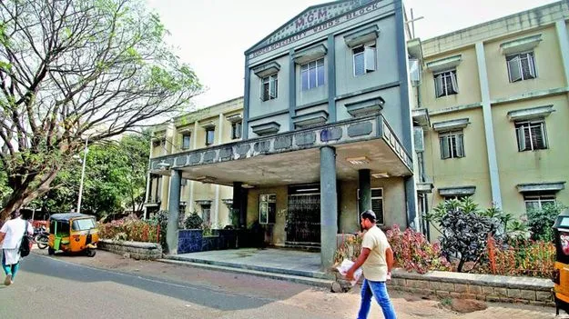 ఎంజీఎంలో కారుణ్య నియామకాలేవీ?