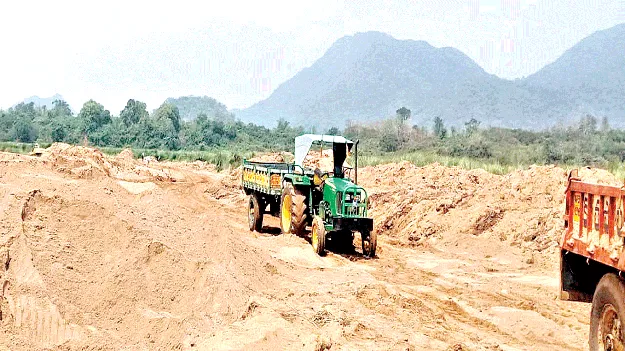 Over 100 a Day! రోజుకు వందపైనే! 