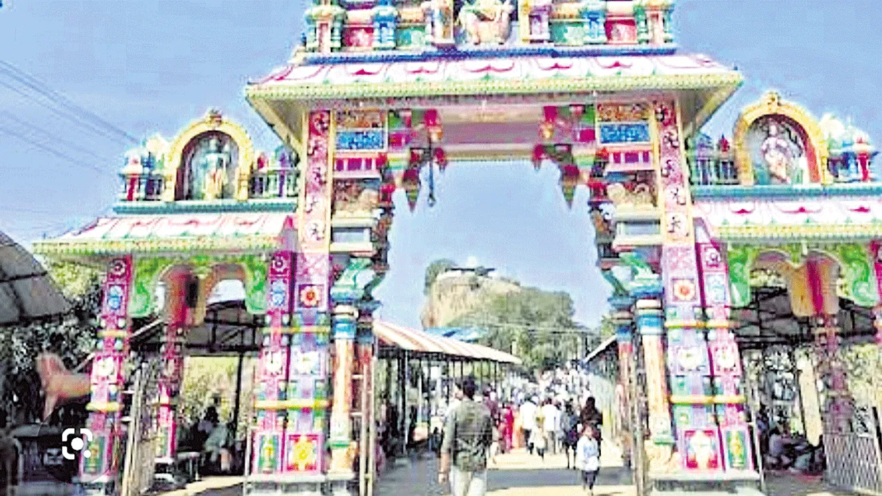 మాలకొండలో అవకతవకలపై విచారణకు కమిటీ