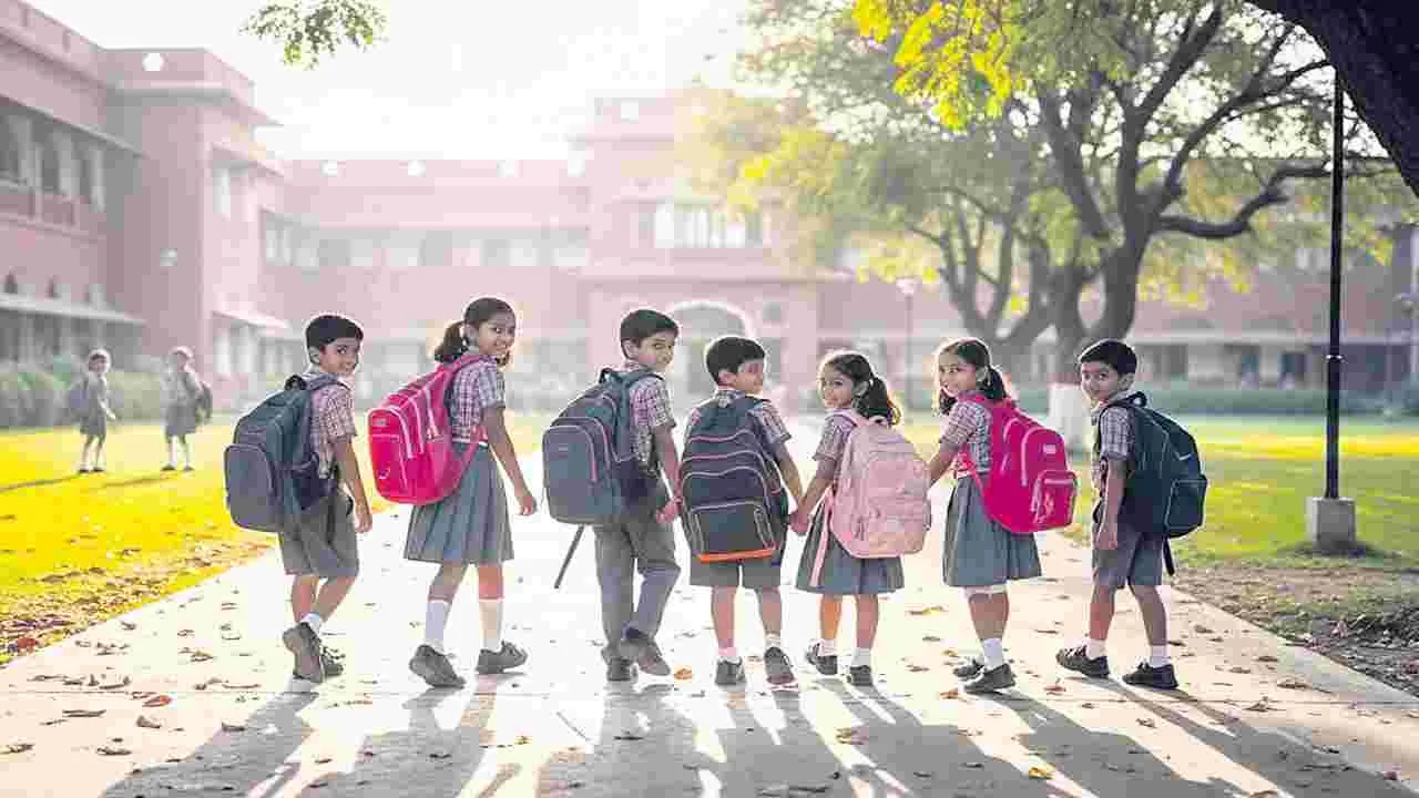 Karimnagar :  మోగింది బడిగంట