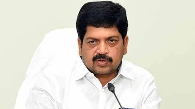 బైక్ ర్యాలీల పేరుతో వైసీపీ నేతల వికృత చేష్టలు: మంత్రి కొల్లు రవీంద్ర