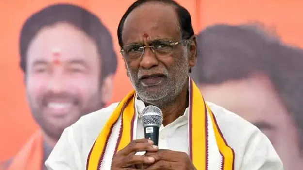మంత్రి పొంగులేటి క్షమాపణ చెప్పడం సిగ్గుచేటు: ఎంపీ లక్ష్మణ్ 