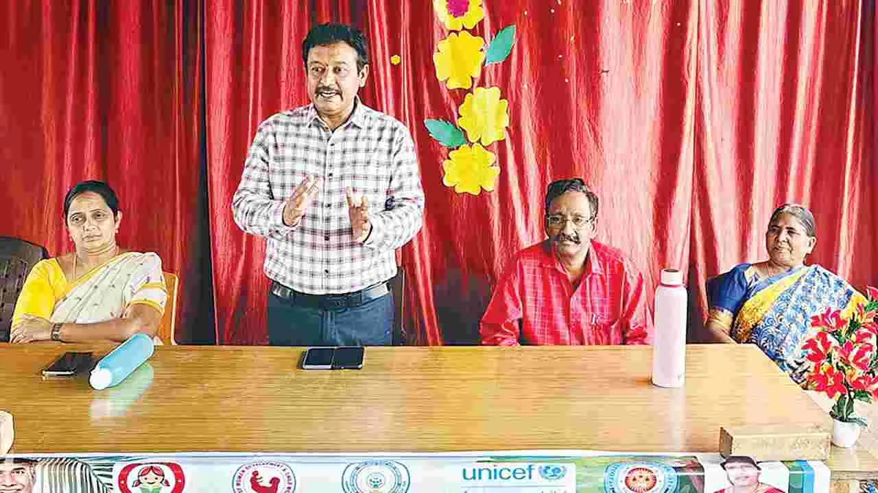 బాలలను వేధిస్తే కఠిన శిక్షలు