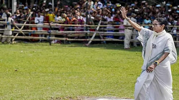 నా అభ్యర్థిత్వానికి ఎసరు పెట్టాలనుకున్నారు.. బీజేపీపై మమత తీవ్రారోపణ