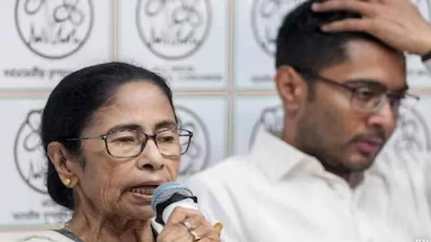 బీజేపీ బెదిరింపులతోనే పోటీ నుంచి తప్పుకున్న జహంగీర్ ఖాన్.. టీఎంసీ ఫైర్