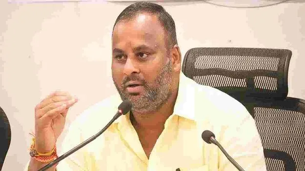 అమరావతిపై జగన్ వ్యాఖ్యలు పూర్తిగా బాధ్యతారాహిత్యమైనవి: మంత్రి మండిపల్లి