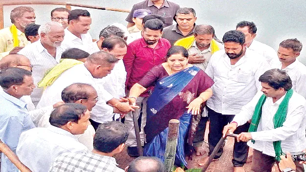 Irrigation  శివారు భూములకూ నీరందించడమే లక్ష్యం