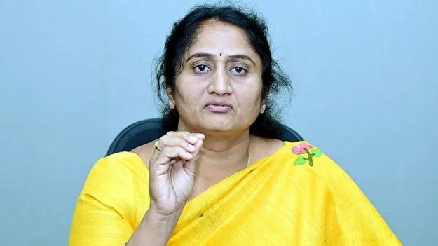 అర్హులైన ప్రతి నేతన్నకూ అండగా ఉంటాం: మంత్రి సవిత