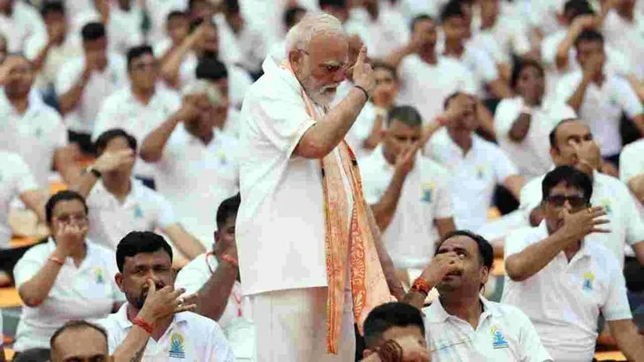 యోగా దినోత్సవంలో పాల్గొన్న ప్రధాని నరేంద్ర మోదీ..