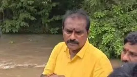 మంత్రి నిమ్మల సీరియస్.. కాంట్రాక్టర్, అధికారిపై కేసు నమోదు