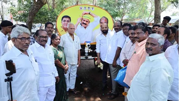 రాజా కసుకుర్తి సేవలు సమాజానికి ఆదర్శం: ఆర్టీసీ మాజీ చైర్మన్ కొనకళ్ల