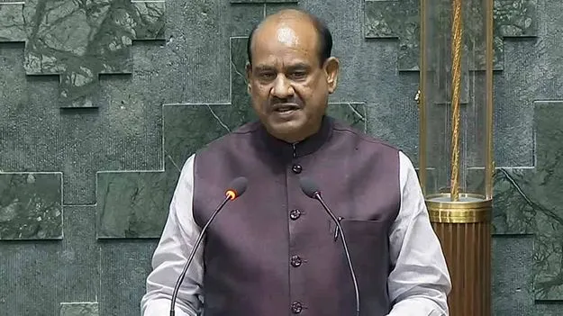 అమరావతి చట్టబద్ధత బిల్లు.. లోక్‌సభ స్పీకర్‌ను కలిసిన టీడీపీ ఎంపీలు