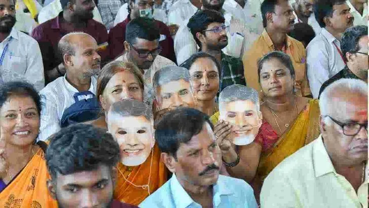 ఆగస్టు 15లోపు రాష్ట్రవ్యాప్తంగా సంజీవని.. ఇంటినుంచే 74 రకాల వైద్య పరీక్షలు