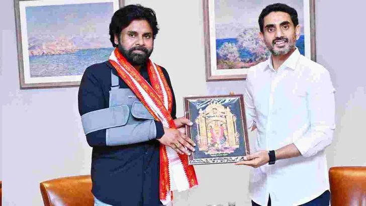 డిప్యూటీ సీఎం పవన్ కల్యాణ్‌ను పరామర్శించిన మంత్రి నారా లోకేశ్