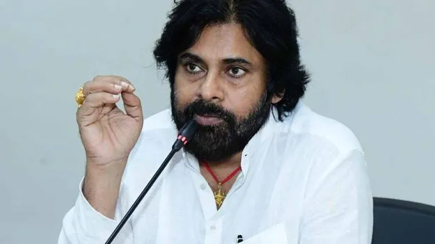 బలమైన భారత్‌ కోసం యువత ఎదురుచూపు: పవన్ కల్యాణ్