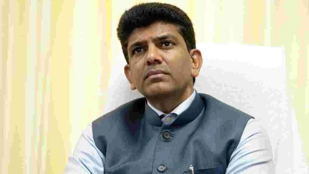 త్రీమెన్ కమిటీ సమావేశం.. అమరావతి రైతుల సమస్యలపై ఫోకస్