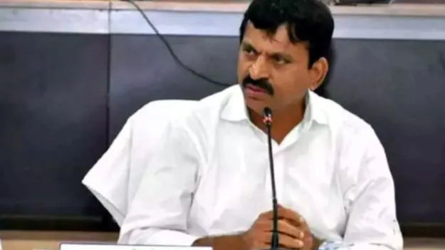 22ఏ భూముల సమస్యకు చెక్.. మంత్రి పొంగులేటి కీలక ఆదేశాలు