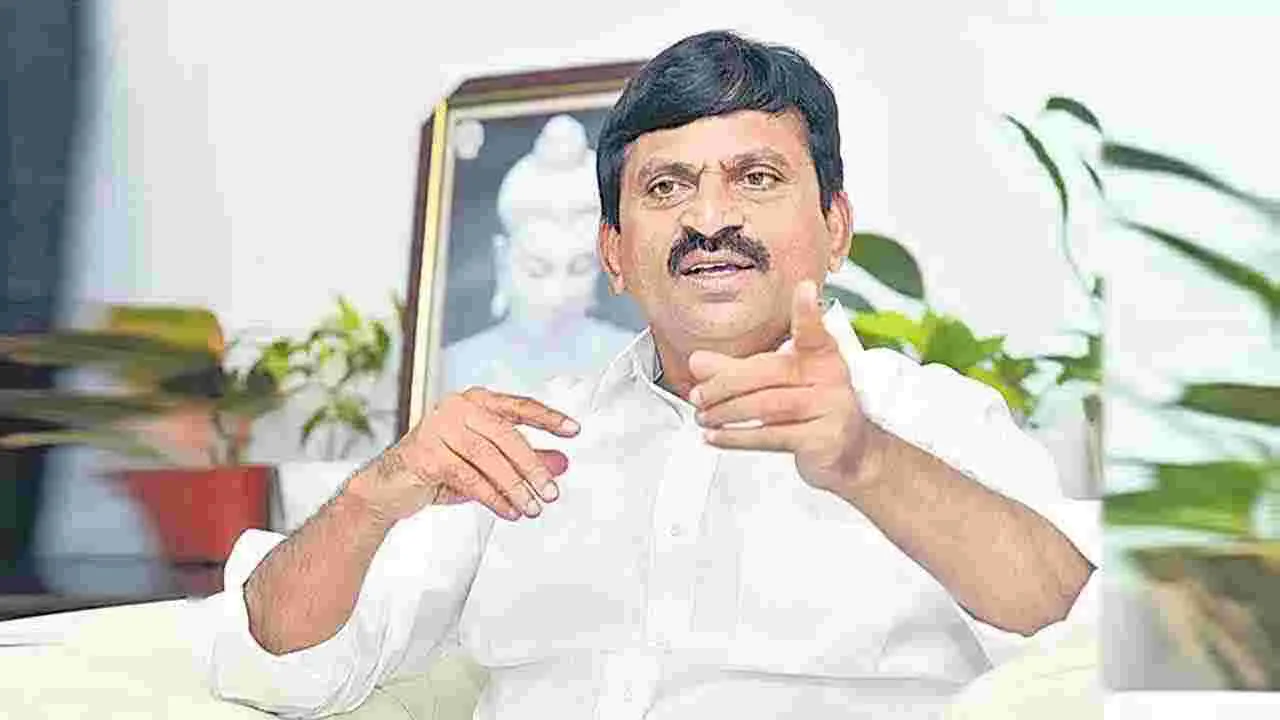 బీఆర్ఎస్‌కు వీఆర్ఎస్ ఇచ్చేందుకు సిద్దంగా ఉన్న ప్రజలు: మంత్రి పొంగులేటి