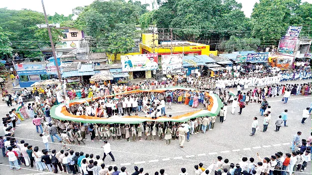  Flag   మురిసిన మువ్వన్నెల జెండా