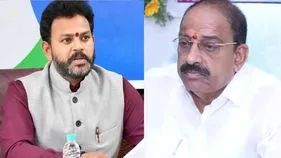 గ్రీన్ ఫీల్డ్ ఎయిర్‌‌పోర్ట్ నిర్మాణంలో చొరవ తీసుకోండి.. కేంద్ర మంత్రి రామ్మోహన్‌కు తుమ్మల విజ్ఞప్తి