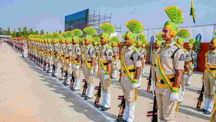 తెలంగాణ రాష్ట్ర ఆవిర్భావ వేడుకలు.. జాతీయ జెండాను ఆవిష్కరించిన సీఎం రేవంత్ రెడ్డి