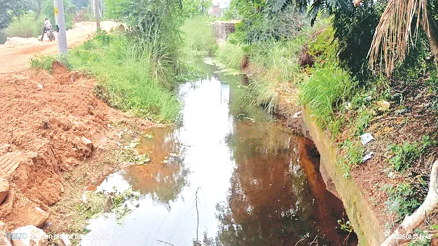  No Water Supply! పూడిక తొలగించినా ..   నీరందట్లే!