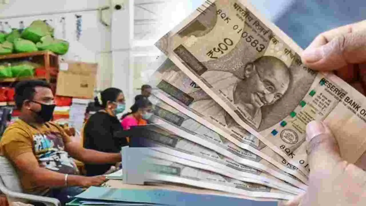 నిలిచిన వేతనాలు