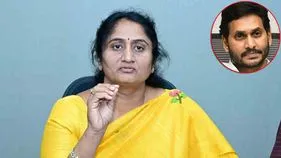 కుర్చీ కోసం సొంత పార్టీ కార్యకర్తలనే బలితీసుకుంటున్నారు.. జగన్‌పై మంత్రి సవిత ఫైర్