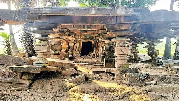 జాతీయ వారసత్వ సంపదగా ములుగు జిల్లా పాలంపేట శివాలయం.. 