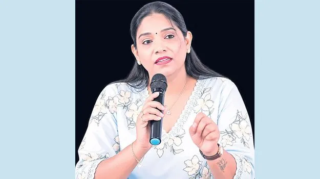 విదేశీ ఉద్యోగాల పేరిట మోసం