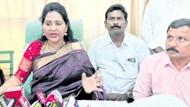 రూ.360 కోట్లతో ఎస్సీలకు రుణాలు 
