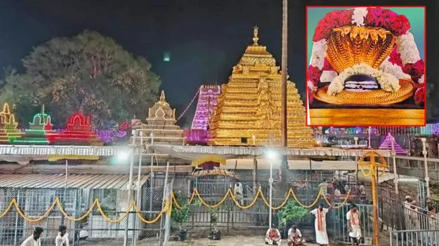 శ్రీశైలం మల్లన్న స్పర్శ దర్శనంలో కీలక మార్పులు.. భక్తులకు దేవస్థానం కీలక సూచనలు