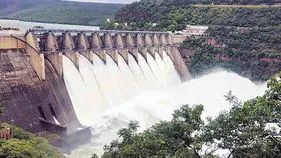 శ్రీశైలానికి ఆగిన వరద.. 