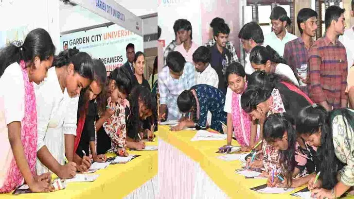 ఏబీఎన్ ఆంధ్రజ్యోతి ఆధ్వర్యంలో విద్యా జ్యోతి కార్యక్రమం.. రెండో రోజు విశేష స్పందన