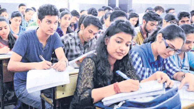 ఇంటర్‌ అడ్మిషన్‌లలో 4వ స్థానం 