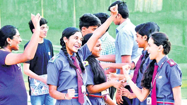 ఇంటర్‌లో 38 మంది షైనింగ్‌ స్టార్లు