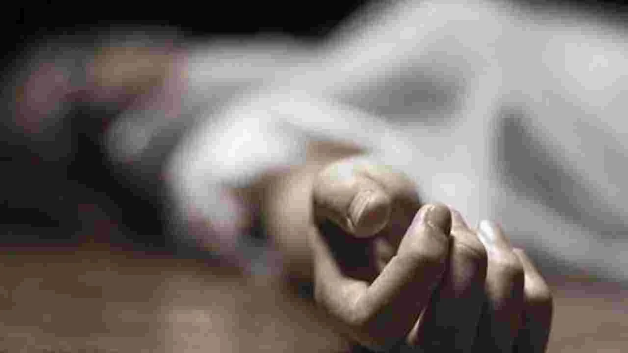 భార్య కాపురానికి రావడం లేదని  భర్త ఆత్మహత్య