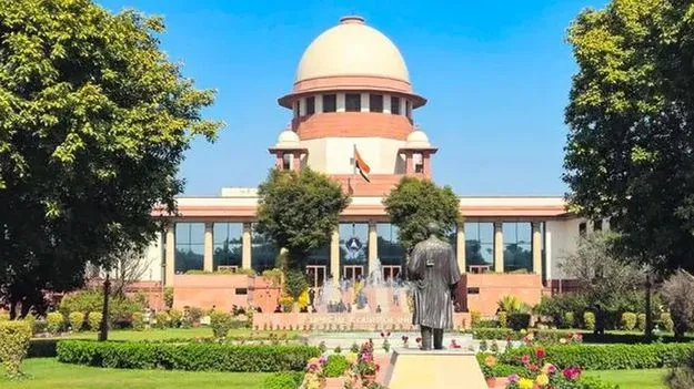 తెలంగాణ గ్రూప్-1 అభ్యర్థులకు సుప్రీంకోర్టులో చుక్కెదురు.. నియామకాల్లో జోక్యానికి నిరాకరణ