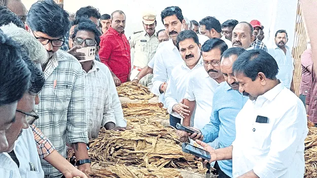 ప్రభుత్వ ఆదేశాల ప్రకారం కొనాల్సిందే!