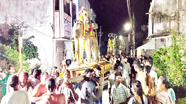 ఘనంగా కూర్మనాథుని కల్యాణోత్సవం