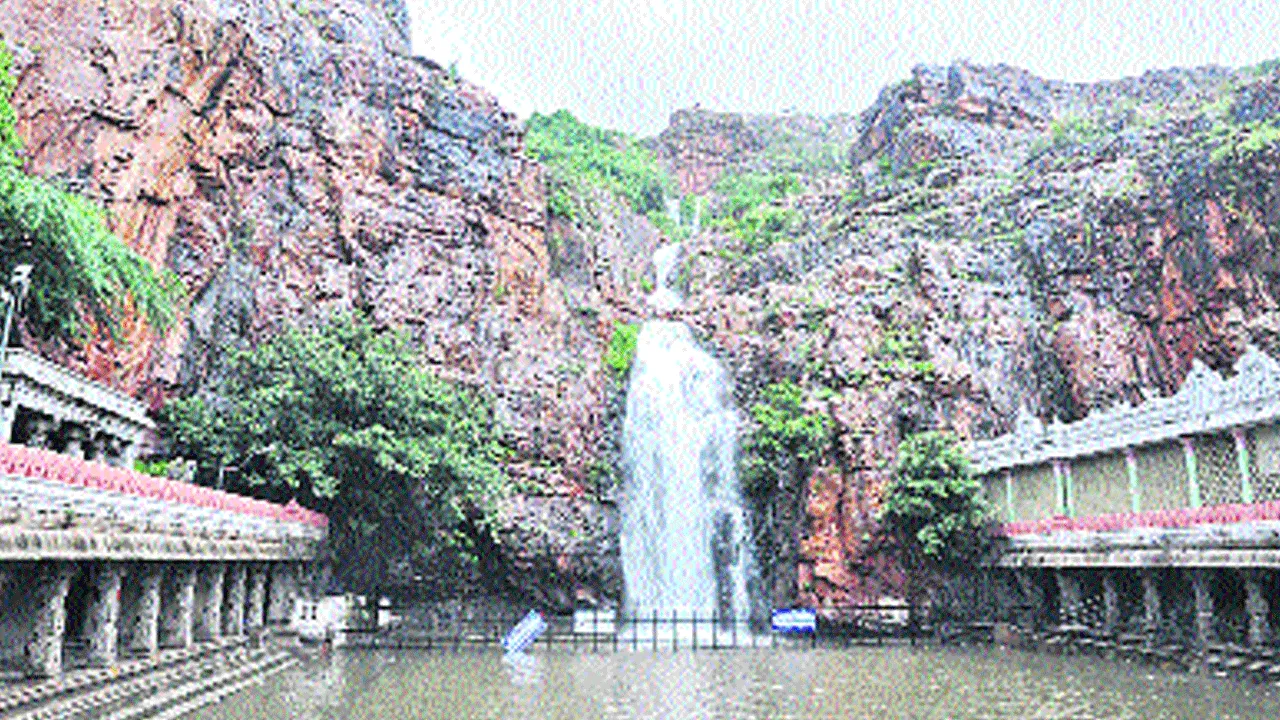 వృథా నీటితో దాహార్తికి చెక్‌