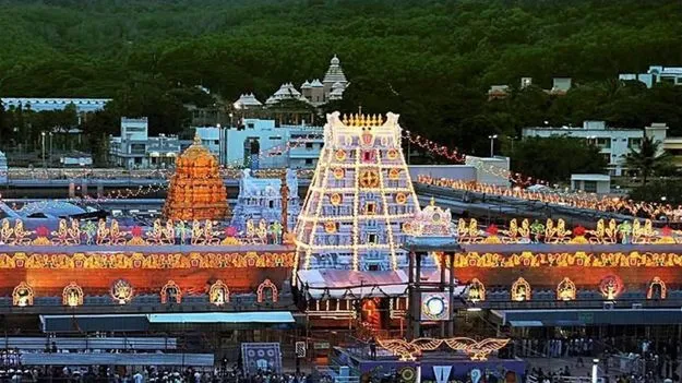 భక్తులకు అలర్ట్.. టీటీడీ కీలక నిర్ణయాలివే..