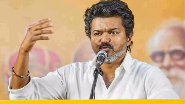 తమిళనాడులో నేనే పవర్ సెంటర్: ముఖ్యమంత్రి విజయ్