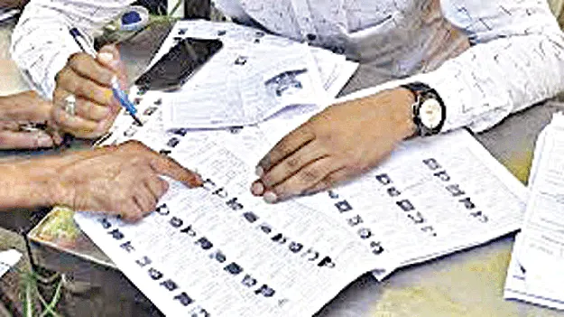 పోలాకి మండల ఓటర్లు 54,567 